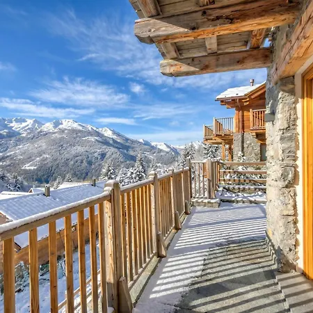 Merveille In - Out For 9 Chalet